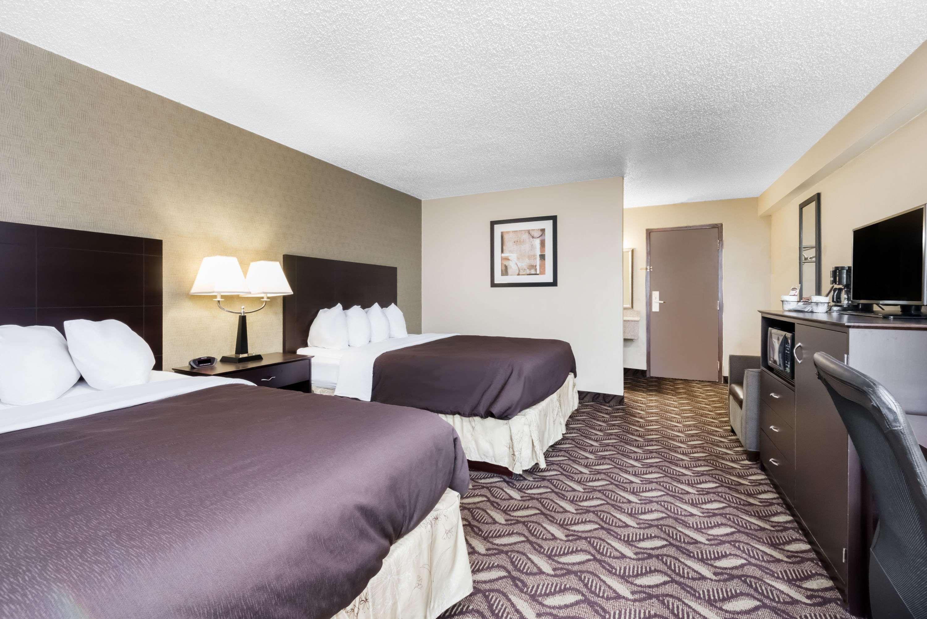 Days Inn By Wyndham Bismarck Exterior foto