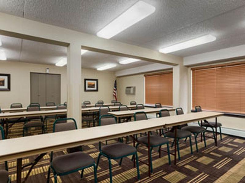 Days Inn By Wyndham Bismarck Exterior foto